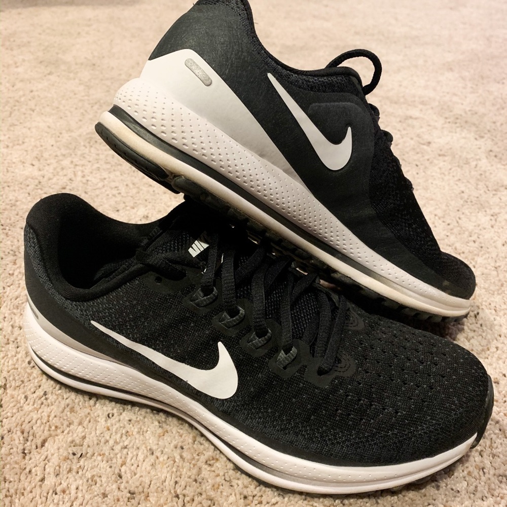 Women’s Nike running shoe
